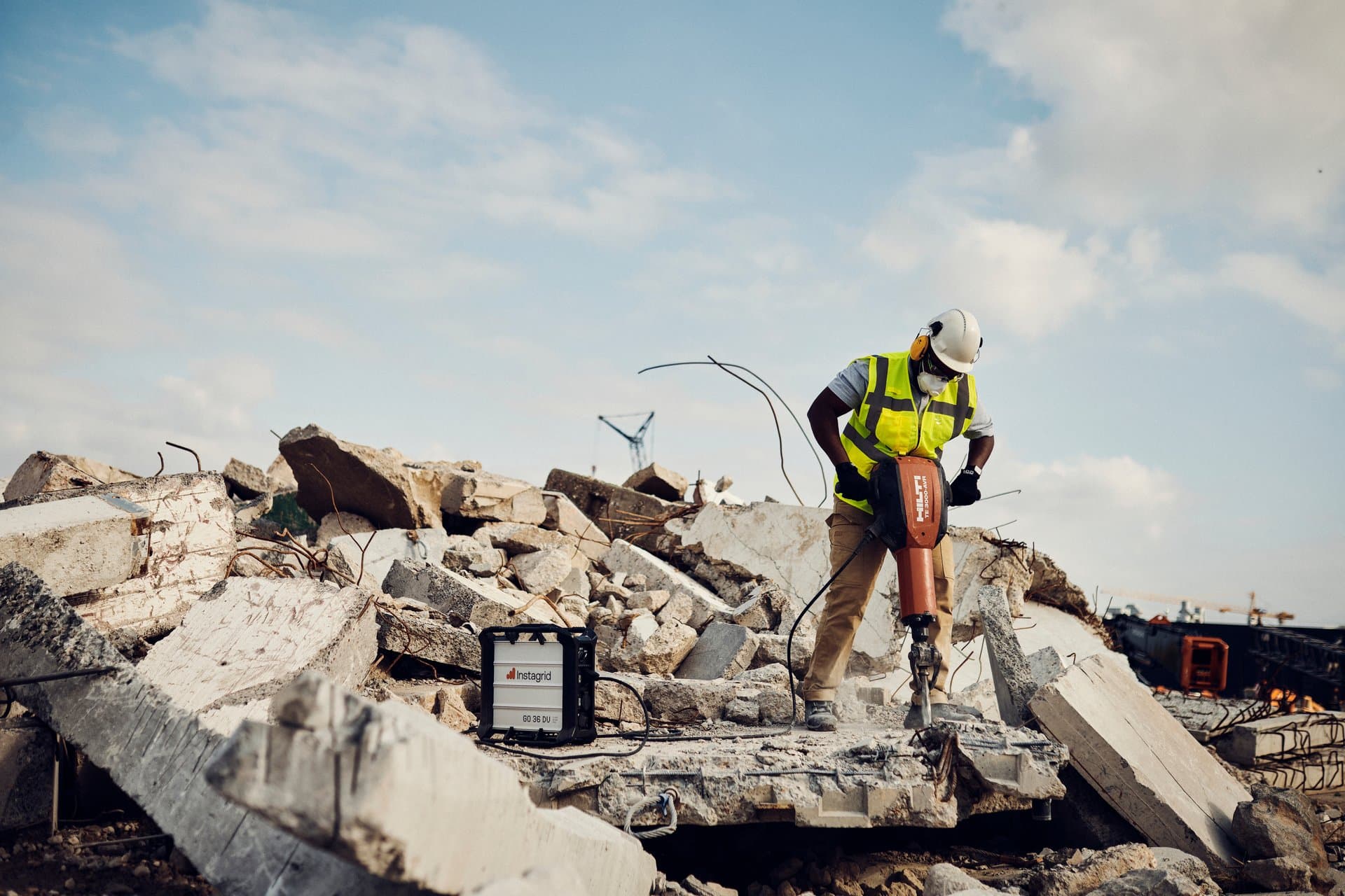 Demolition hammer image